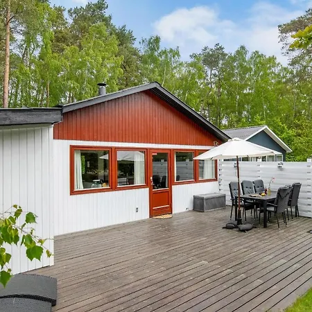 2 Bedroom Cozy In *