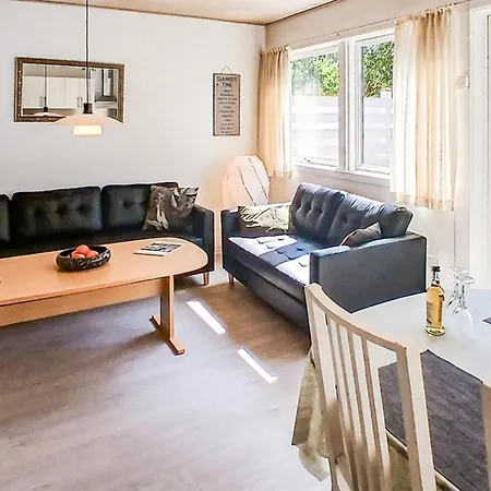 Holiday home 2 Bedroom Cozy In