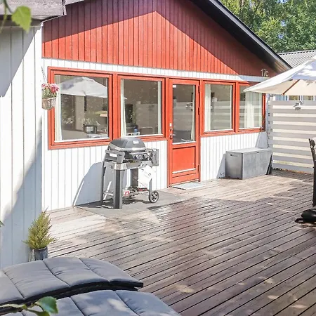 Feriehus 2 Værelses Hyggelig Bolig I *