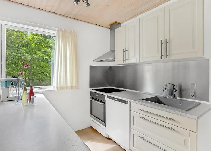 2 Bedroom Cozy In Neksø